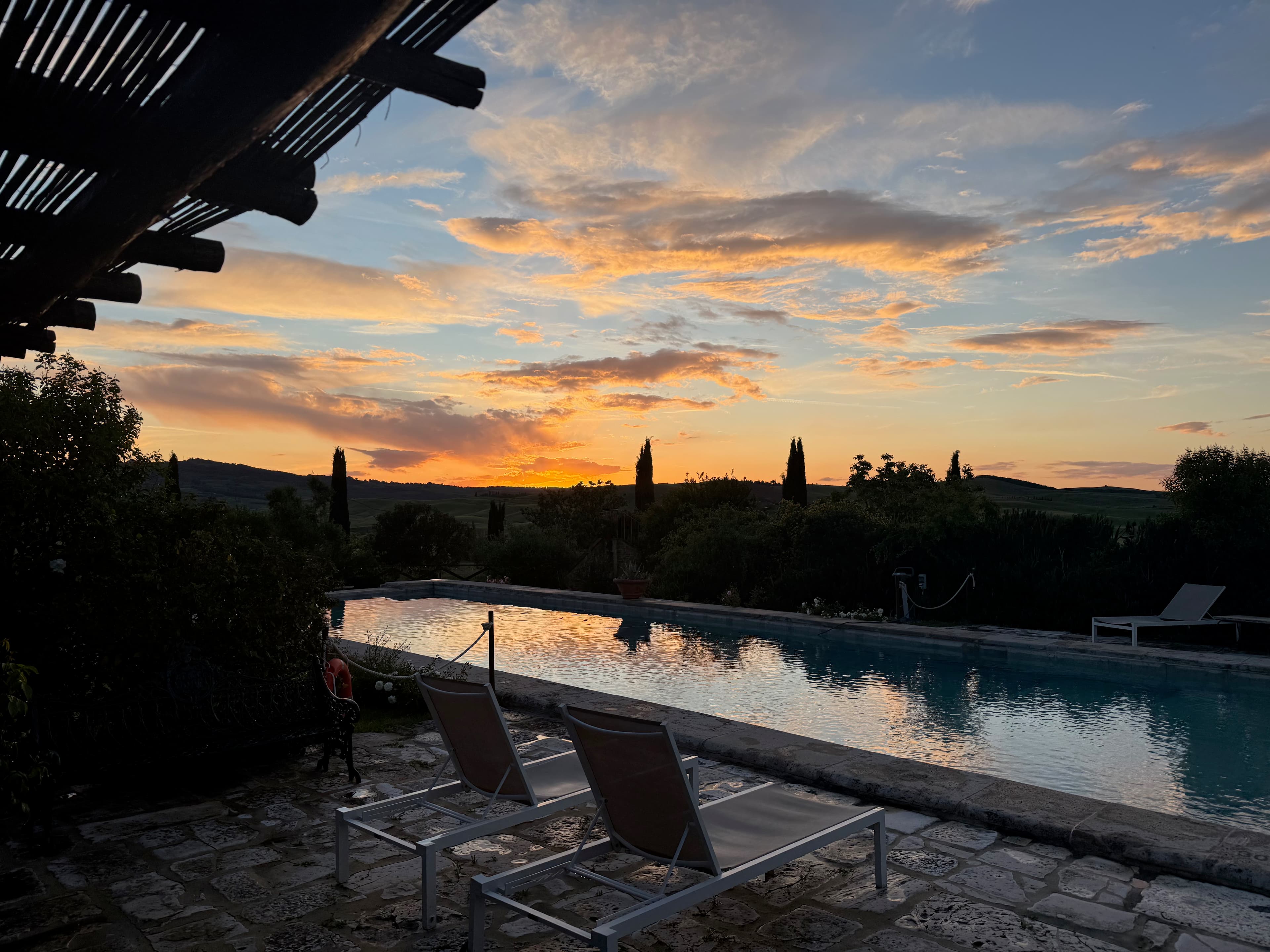 Private pool at sunset, Val d'Orcia, Tuscany